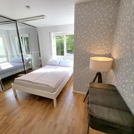 + :-) Be In + :-) Be In Apartment Munich